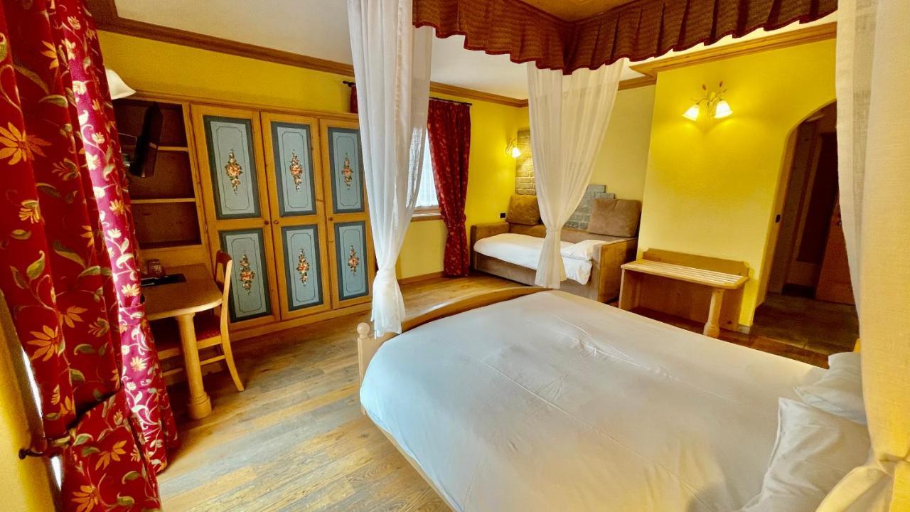 Hotel Pontiglia Livigno Buitenkant foto