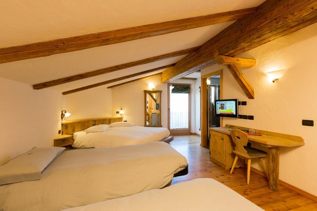 Hotel Pontiglia Livigno Buitenkant foto